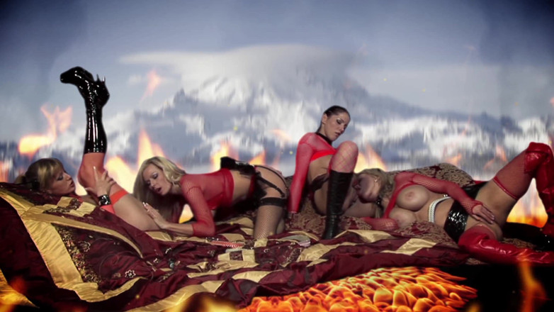 Radical Lesbian: Orgia di lesbiche hardcore