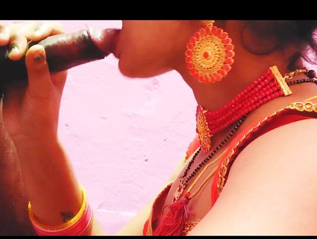 Desi Indian Housewife Fucking (Kushum)