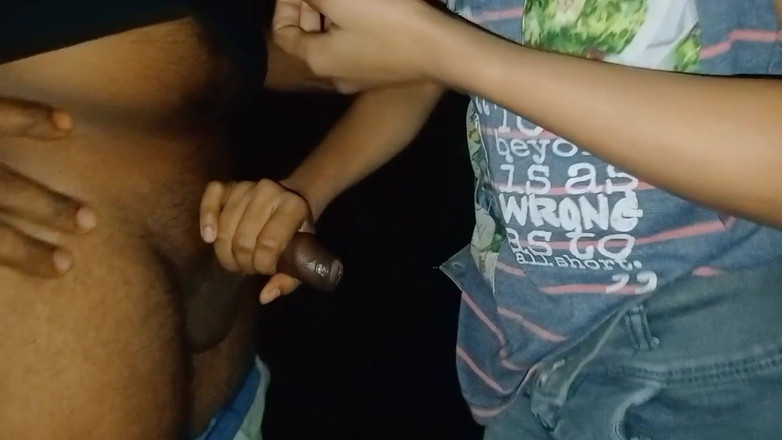 NikiRathod: 정글에서 후배위 스타일과 오럴 콤비네이션