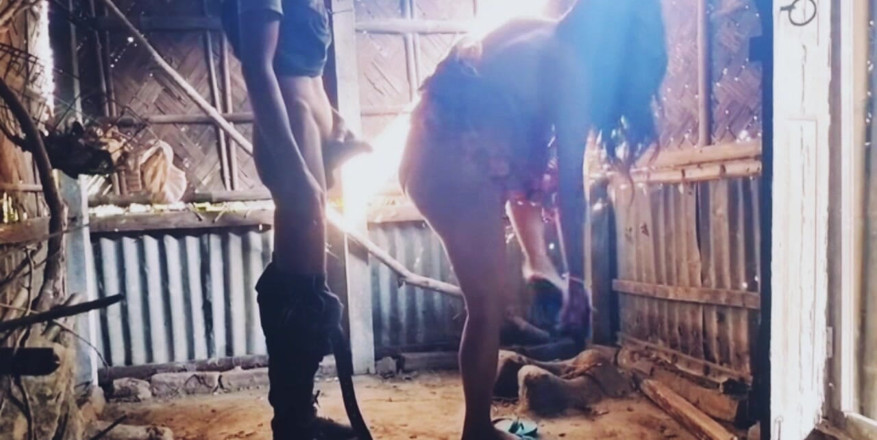 Teensex: Big Booty BBW Bhbai Beautiful Saree Gets Her Wet Pussy...