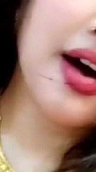 Desi Seductress Free Live Webcam Show