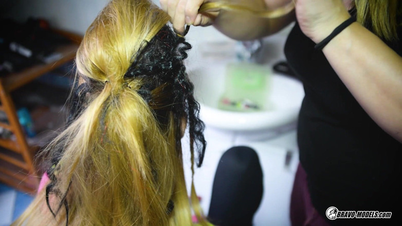 Bravo Sexy: Adelle Unicorn - Cosplay VR Contenu dans les coulisses