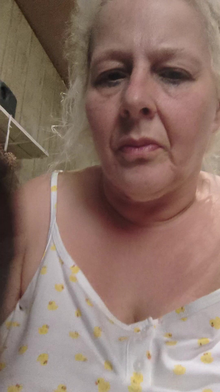 HerculesnVENUS: 闻她的身体让他们两个都很难和辣妹