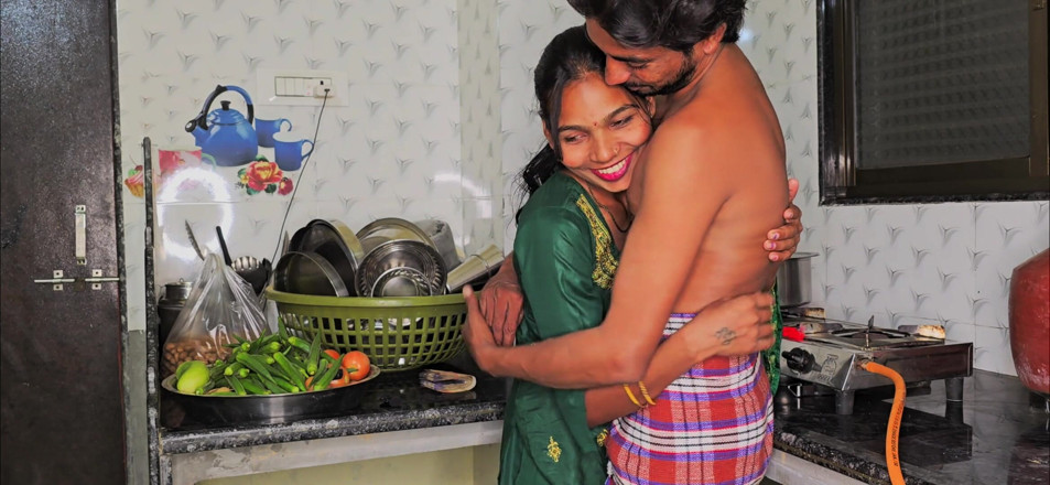 Kavend91: Mujhe Paise Lekar Chudna Pada, audio en hindi, sexe