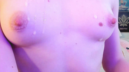 Skinny_lady69: plivat na kozy show