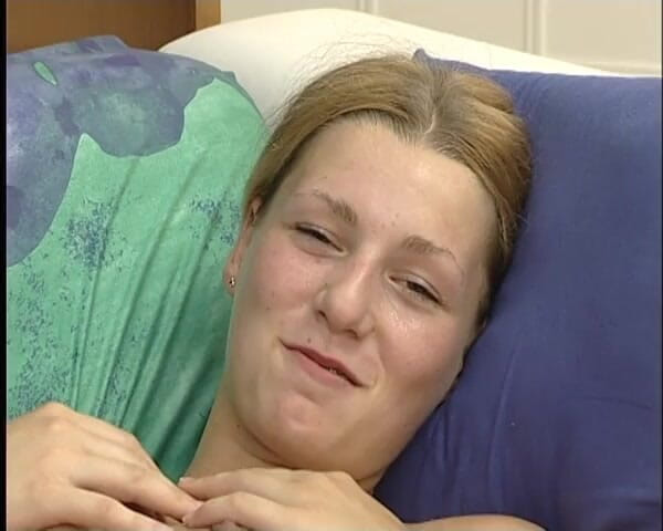 YOUR FIRST PORN: Grosse titten geile frau magdalena - збуджена жінка з великими цицьками Магдалена