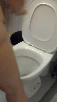 Jen Is Peeing in the Toilet