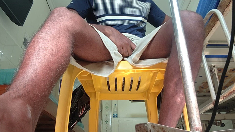 KUMBHA MANOJ KUMAR: Xhard - Village Hospital Bed Repair