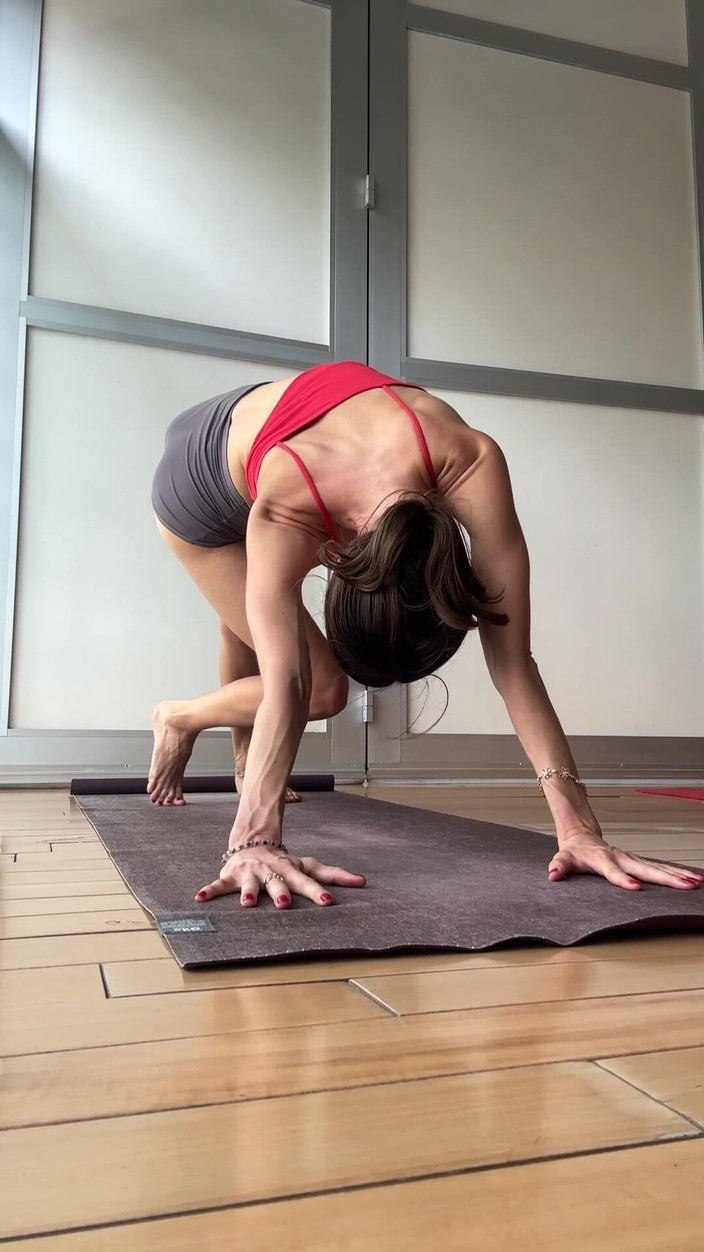 Gina Gerson: Ashtanga Yoga Parte 3