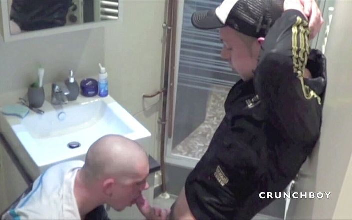STRAIGHT BOY CURIOUS: Ryan在慢跑中被直男阿拉伯女干