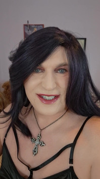 I Enjoy S&m and I Enjoy Giving Oral Sex!