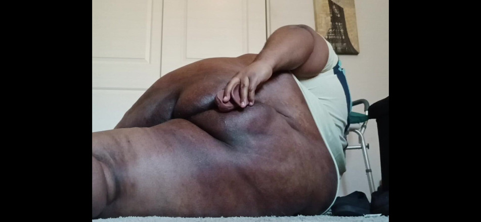FantomeBi: Ebony Superchub Sissy Takes Anal Plugs and Dildo for the...