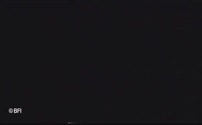 No depth limit for her pussy and ass: Uomini con cazzi giganti dall'aspetto assurdo sbattono alcune fiche