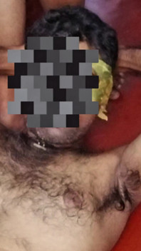Sri Lankan Wife Squiriting on Boy Friends Face