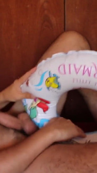 Hrátky s plaveckou kuchtou