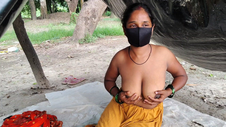 Village bhabhi sex: Взяв мою дружину глибоко в джунглі, побудував хатину разом розслабився і провів мирну ніч від усього