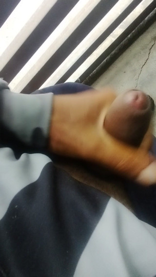 AlexAlejandro13: Get Me up