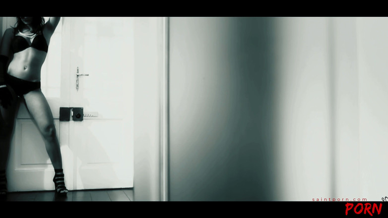 SaintPorn: Lesbian Amabella Dibawa Hidup oleh wanita yang lebih tua Alma...