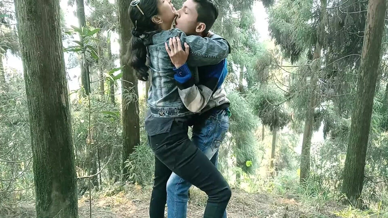 Anjalisingh_sexy: 18 Year Old Indian College Boy Hot Sex with Mature...