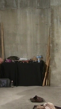 Hogtiedアジアの成熟した取得おっぱいと滑り処罰ハード