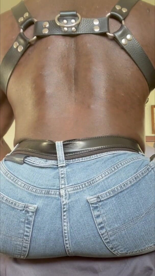 Brodyjayrichardson: Culturista con un gran culo in un massaggio prostatico e...