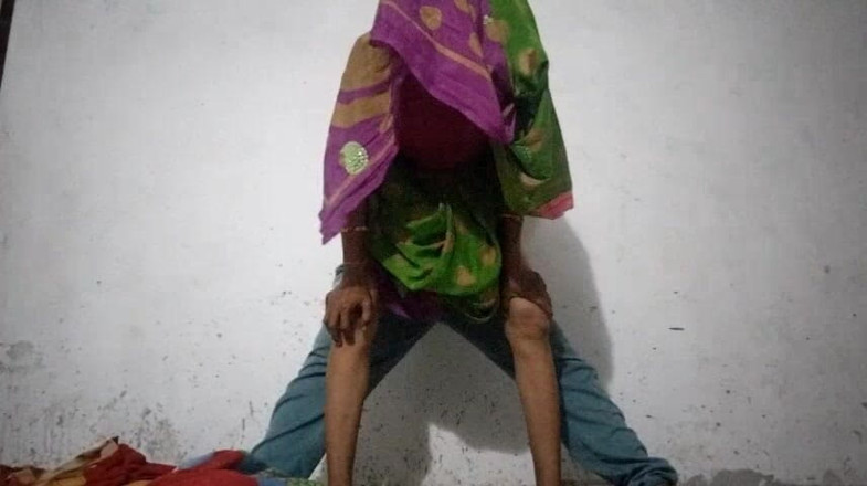 KMM: Desi Village Suami Isteri Seks