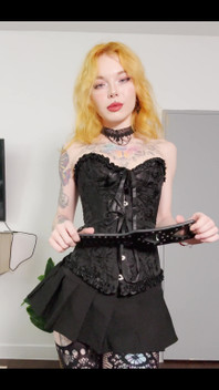 Take a Minute to Stop and Worship Your Goddess in Such a Perfect Outfit