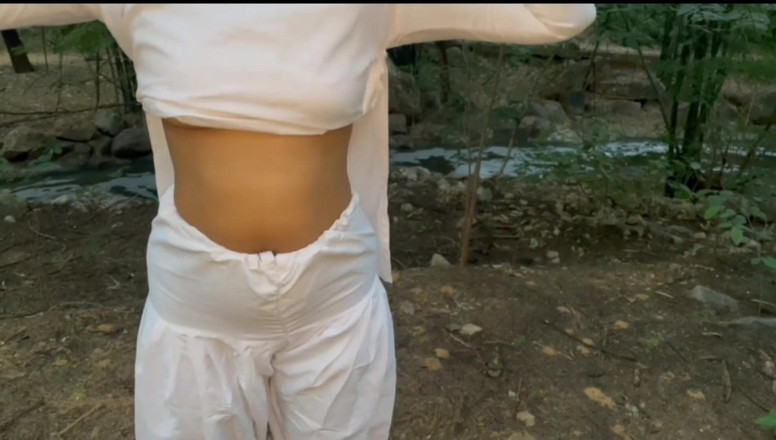 Pihu bhabhi: Indian Village Hot College Desi Girl Fucked in the Forest