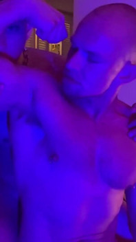 Sexy noc šukání Travis a Daniel