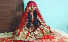 Diyahotpussy: 愛の結婚Wali Suhagraatインドの村の女の子新婚自家製性