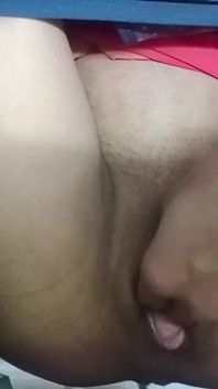 Kavita Rani Spread Her Pussy and Started Peeing
