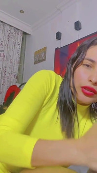 Anal xxx kız sokakta yürüyor ve onu evime götürüp anal jeniferplay xxx