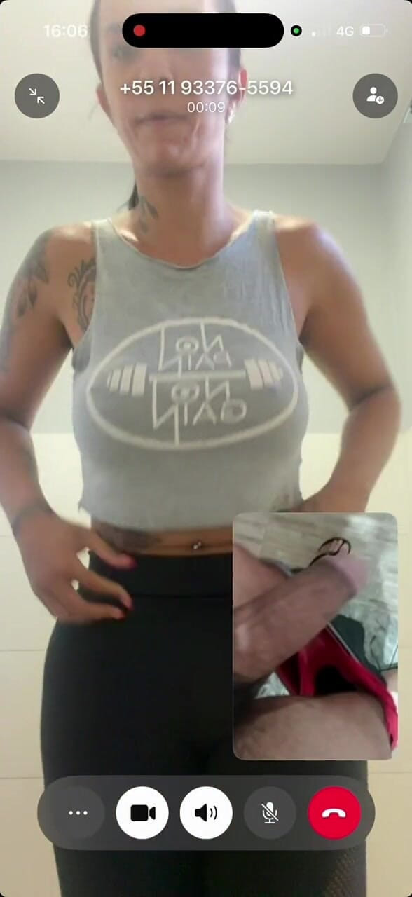 Renata Frazao: Academia