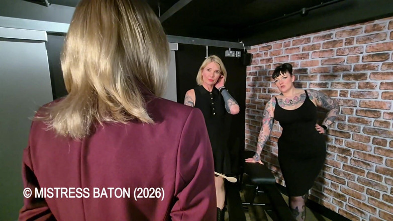 MistressBaton: Pussy Poser's Punishment