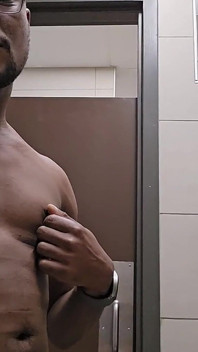 Circle K Bathroom Jerk off