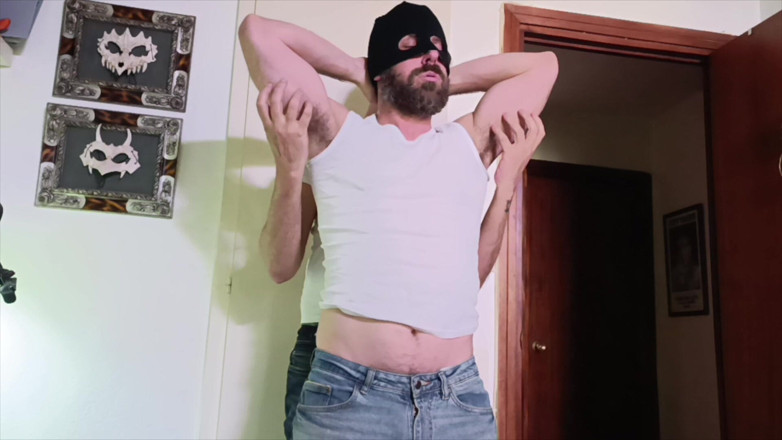 Monster Dick Hunters: The Dominant Top Wanted to Be Dominated