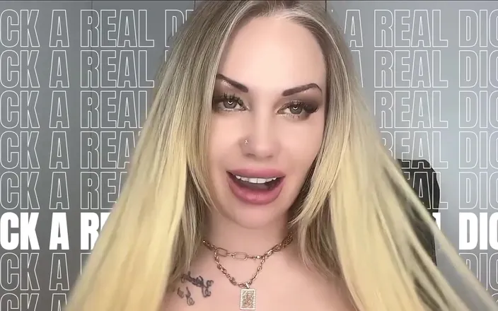 Goddess Misha Goldy: Suck Real Dick