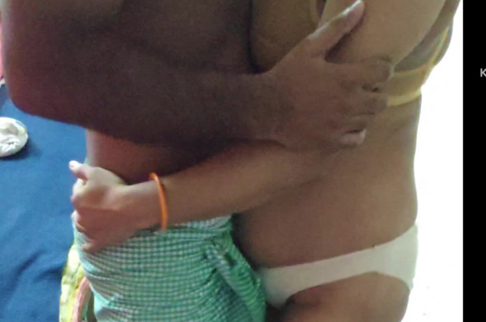 Busty Banuu: Mettendo il cazzo nella figa della moglie sexy e la...