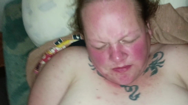 Horny Ginger: Amateur bww casero coño jugar con una follada rápida Al...