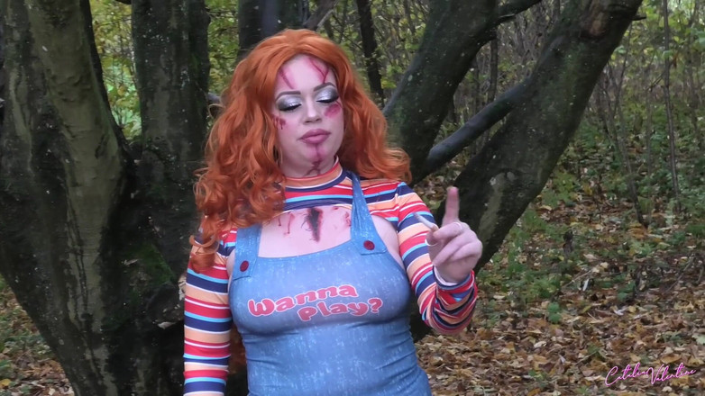 Catalia's Extreme Kink Fetish Domination Vids!: Catalia在角色扮演中抽烟