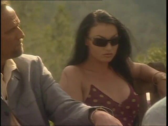 Black Sinner: Špinavá manželka podvádí svého manžela s těžkým černochem