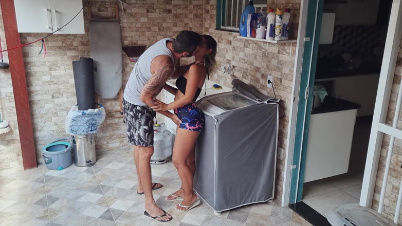 MarieChell: Tôi đụ vợ tôi theo cách cô ấy thích, giặt giũ. Chúng...