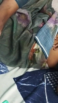 Nattukattai Tamil Stepaunty on Bed