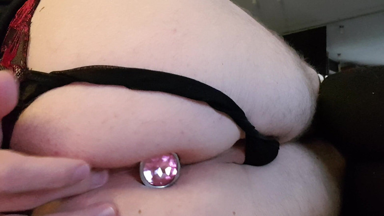 Larissa Sissy: Auto-baise avec prise