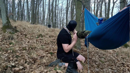 Master Dansan: Feet in forrest.