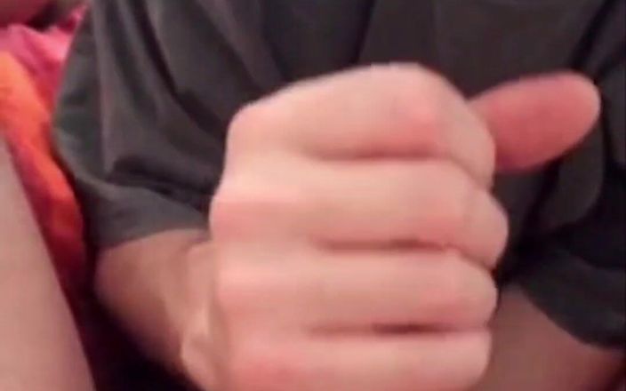 Justin hoodwar: A guy gives his big cock to a blowjob mouth...