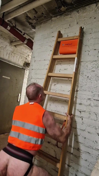 JackvanDean: Constructor foarte păros