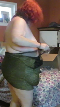 Probándose nuevos trajes para el cuerpo con pantalones cortos y vestido para que puedas ver los ajustes, tengo que hacer videos en la parte 3