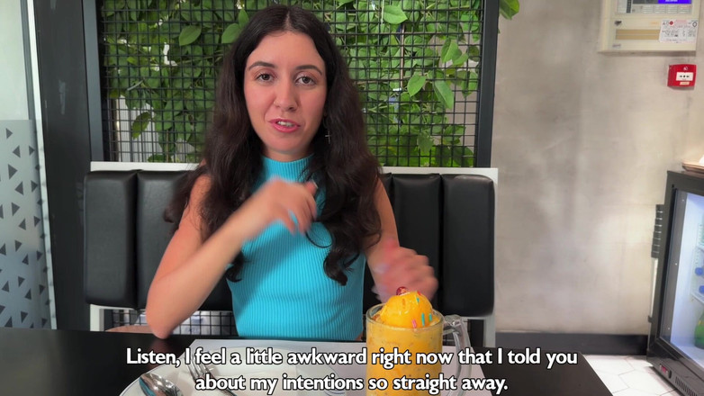 Katty West: समुद्र तट पर लड़की का सार्वजनिक पिकअप और होटल में कठिन