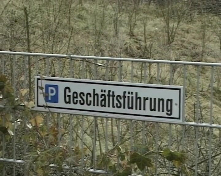 BB Video - Old School: German Amateur Teen Threesome FMM Outdoor Babe Blonde #2